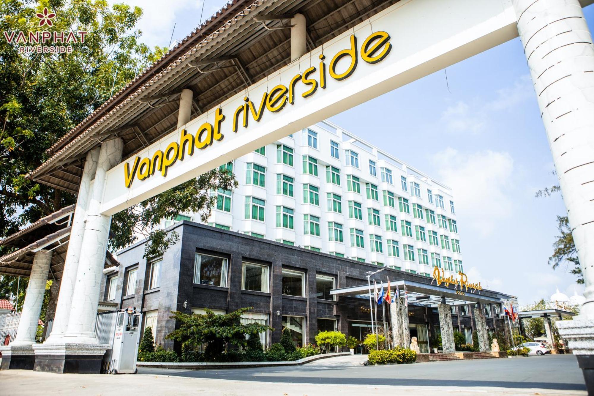 Van Phat Riverside Hotel Can Tho Exterior foto
