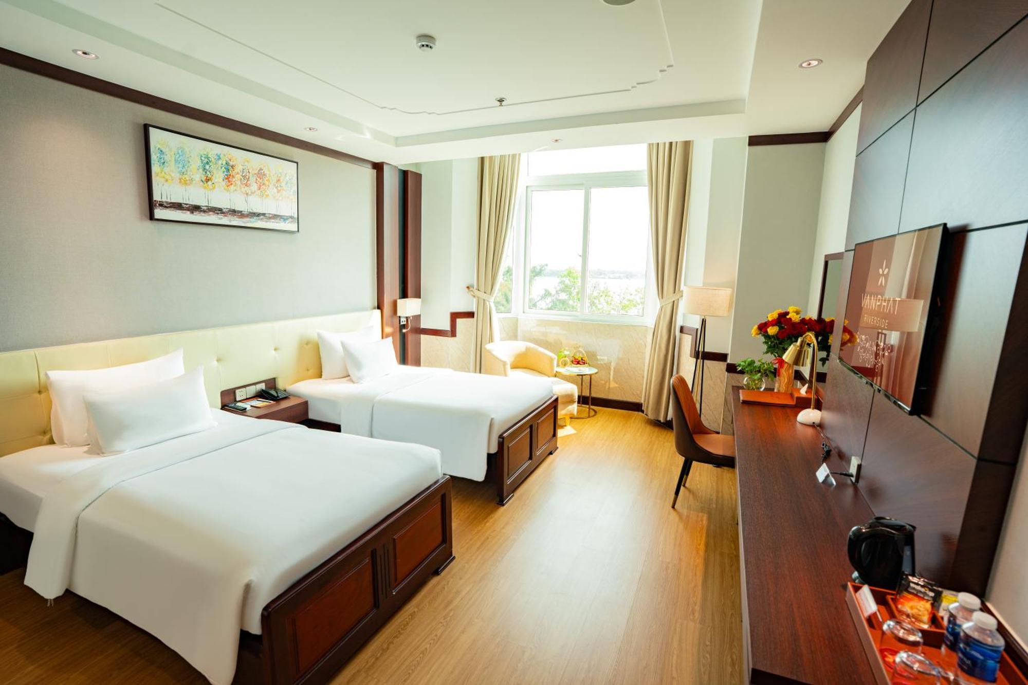 Van Phat Riverside Hotel Can Tho Exterior foto