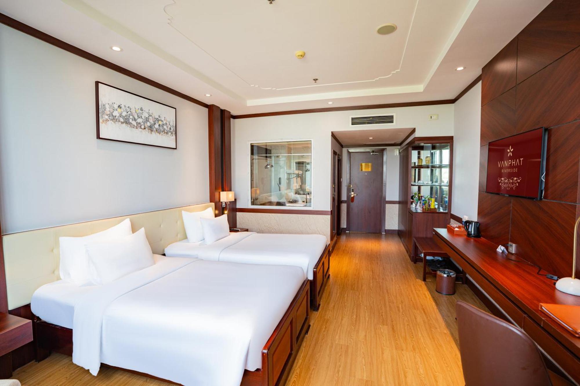 Van Phat Riverside Hotel Can Tho Exterior foto